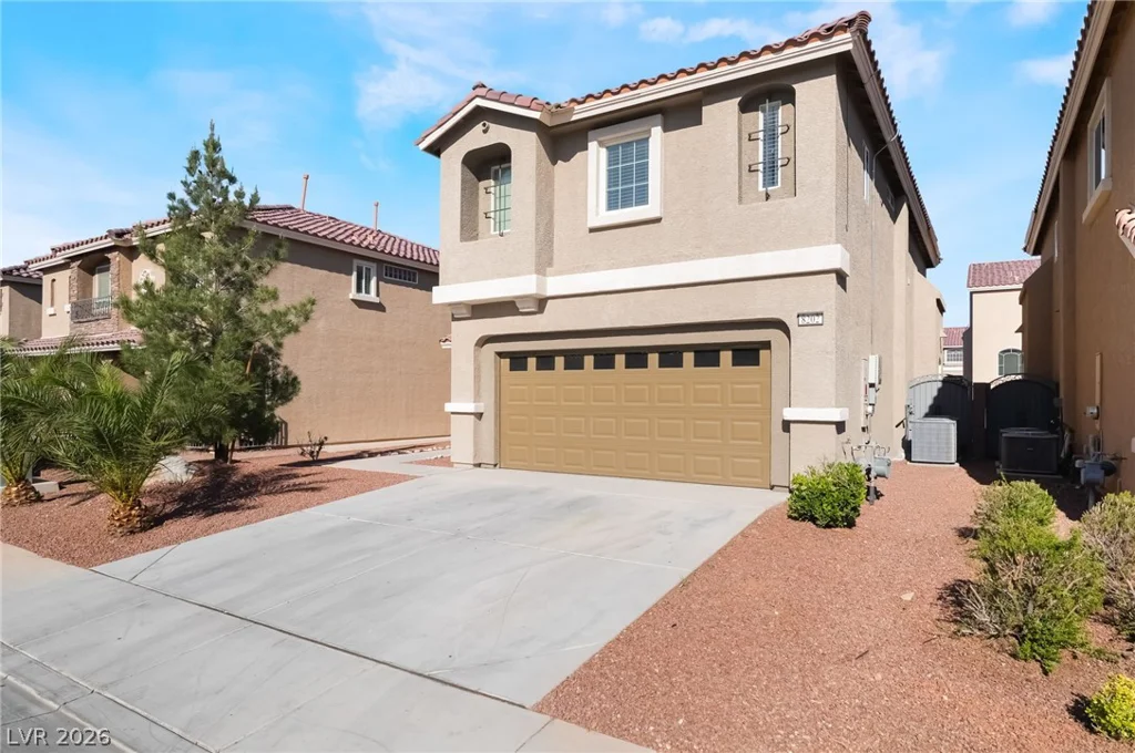 8202 Dover Canyon, Las Vegas, NV 89139