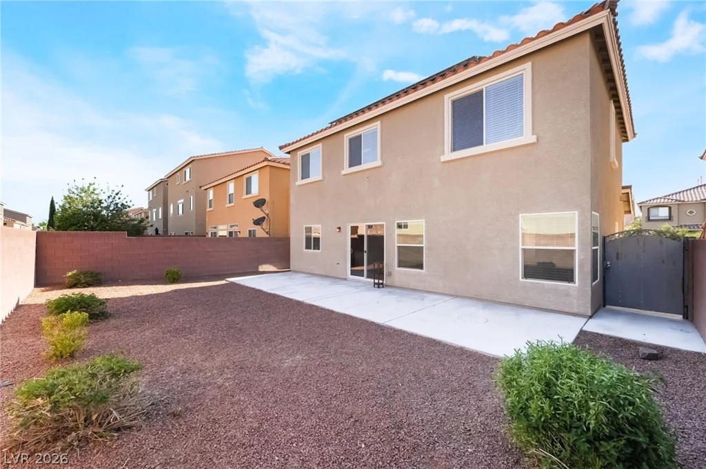 8202 Dover Canyon, Las Vegas, NV 89139