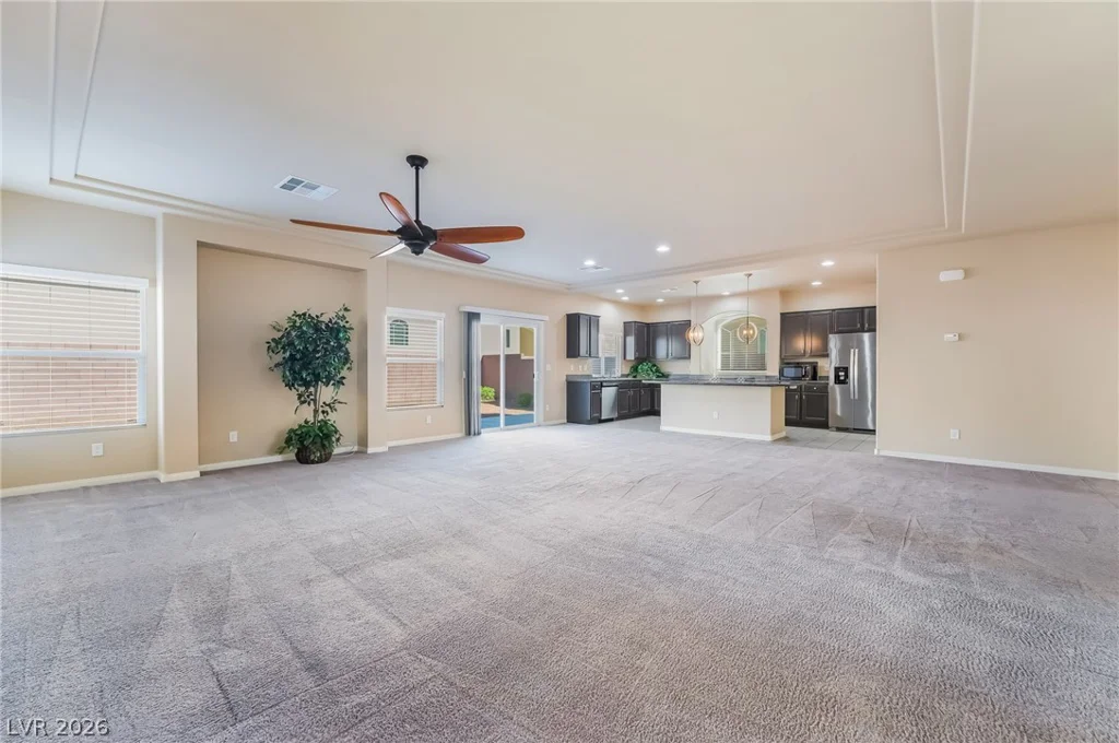 8202 Dover Canyon, Las Vegas, NV 89139