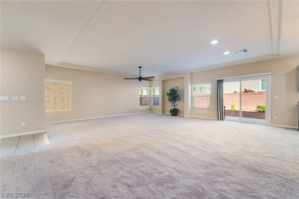 8202 Dover Canyon, Las Vegas, NV 89139