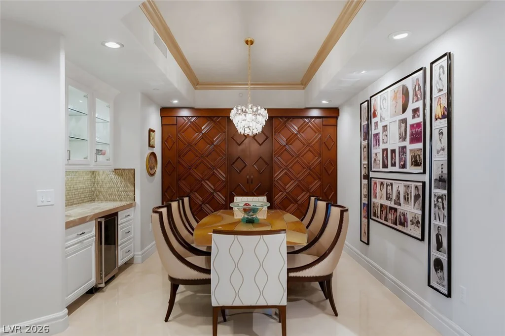 9101 Alta, Las Vegas, NV 89145
