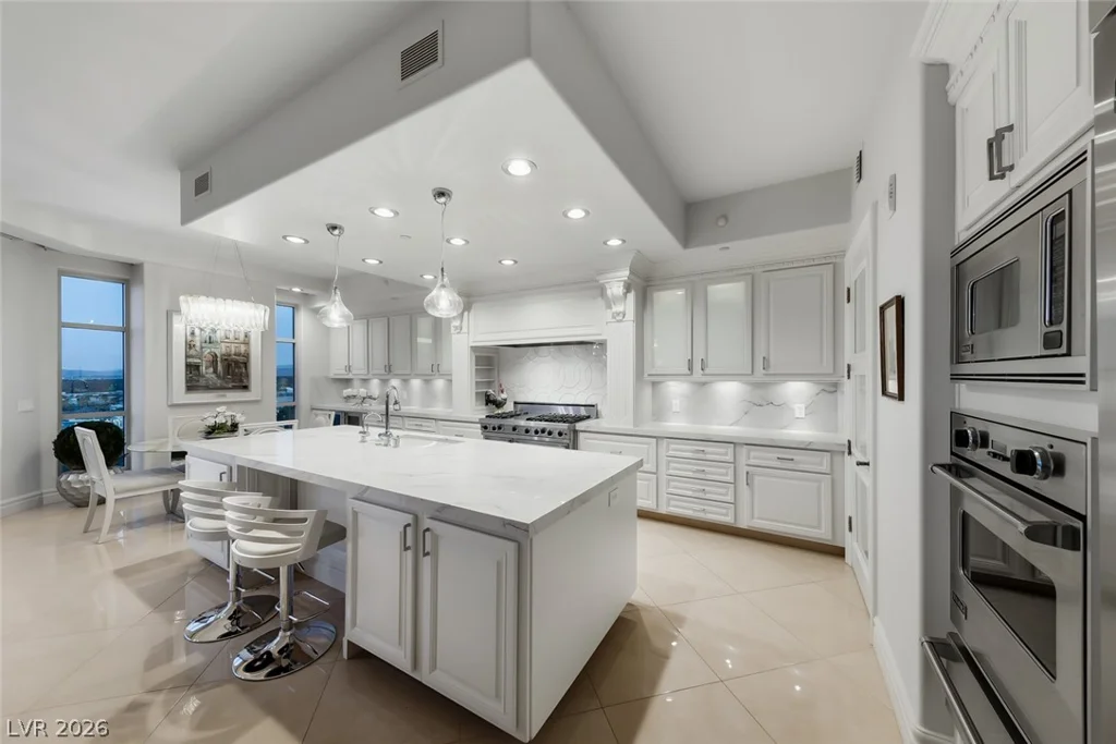 9101 Alta, Las Vegas, NV 89145