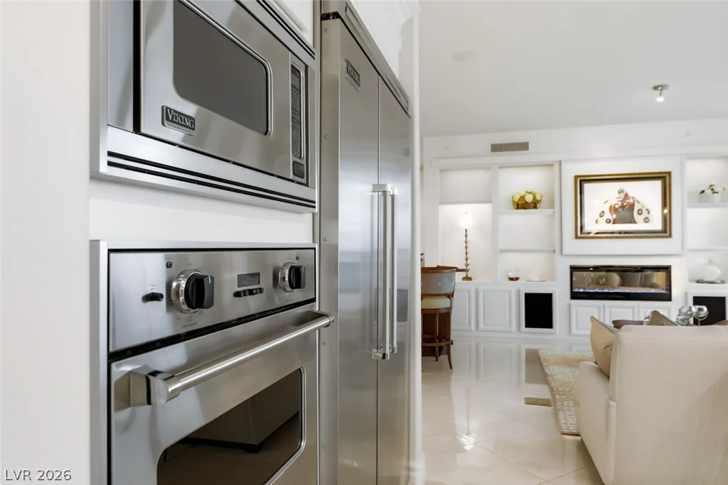 9101 Alta, Las Vegas, NV 89145