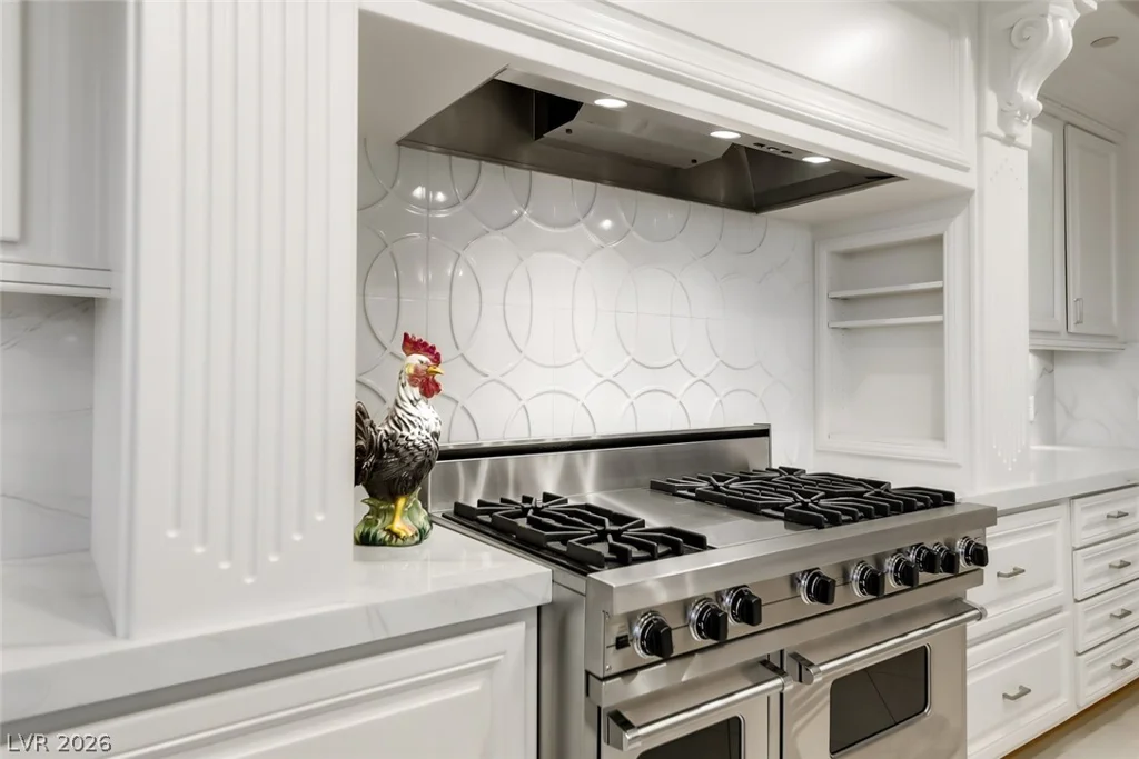 9101 Alta, Las Vegas, NV 89145