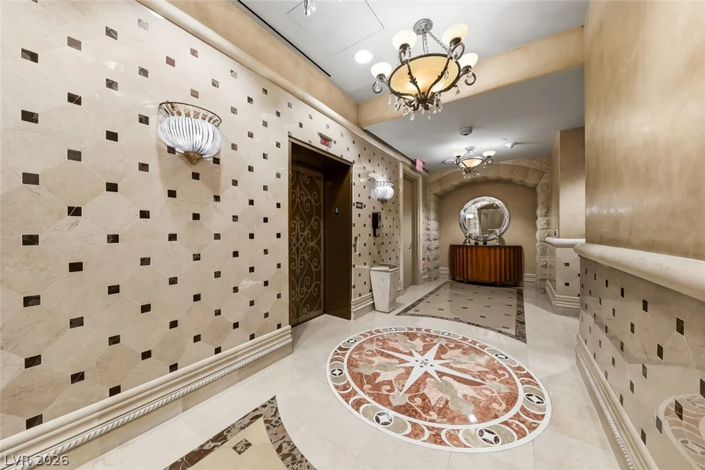 9101 Alta, Las Vegas, NV 89145