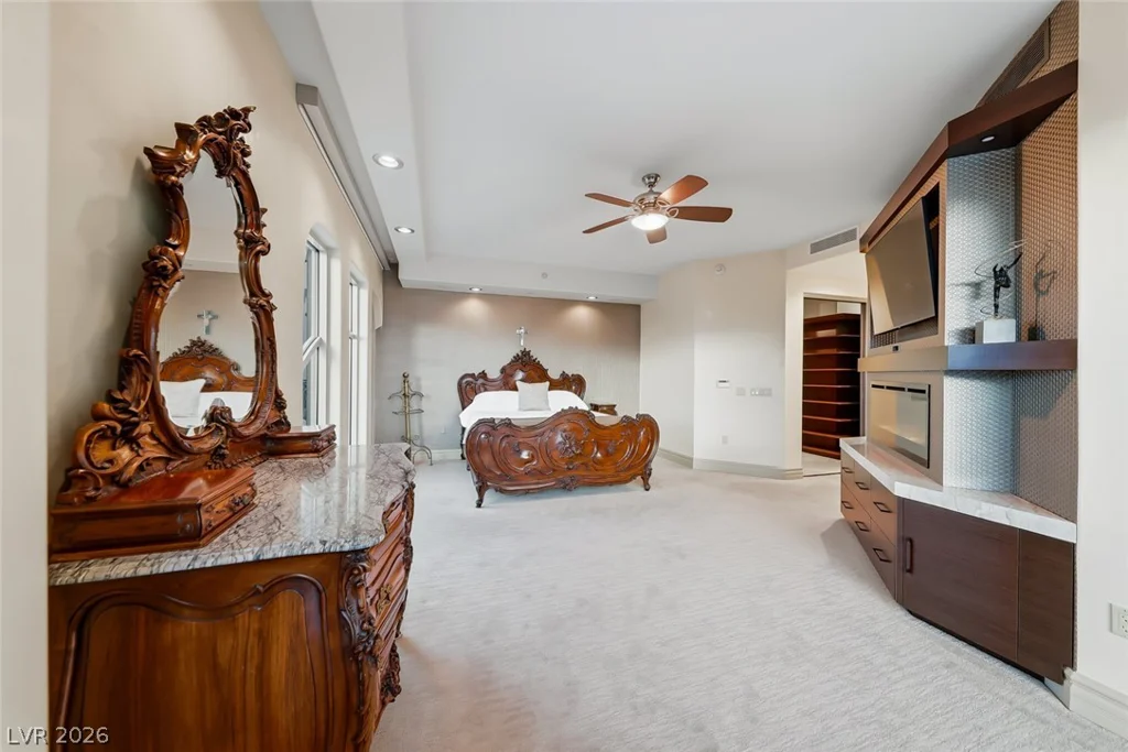 9101 Alta, Las Vegas, NV 89145