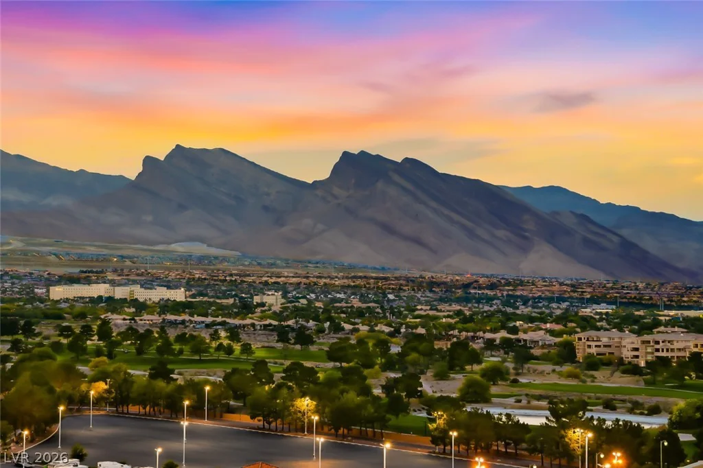 9101 Alta, Las Vegas, NV 89145