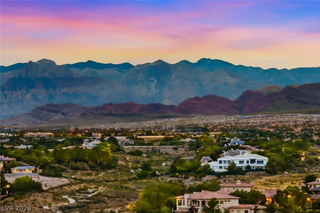 9101 Alta, Las Vegas, NV 89145
