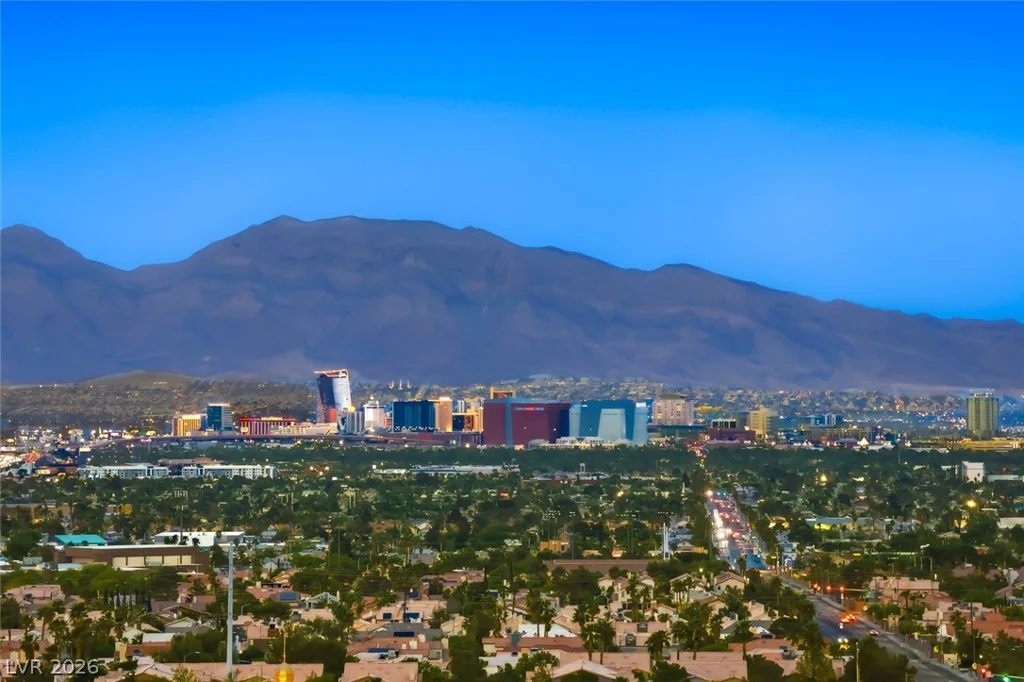 9101 Alta, Las Vegas, NV 89145
