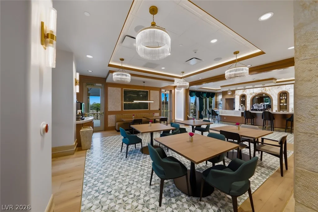 9101 Alta, Las Vegas, NV 89145