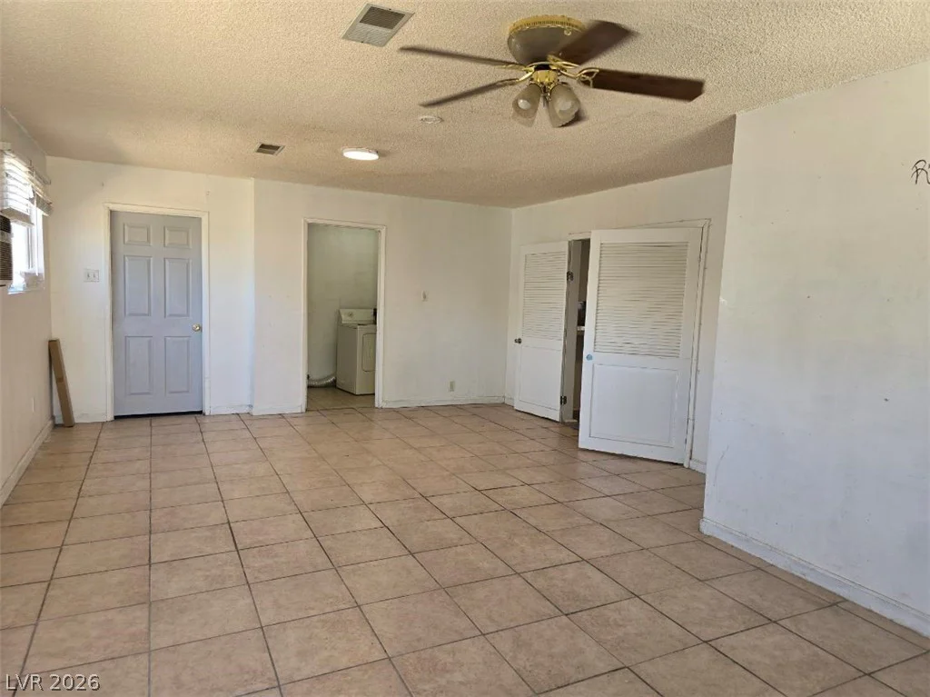 708 Veronica, North Las Vegas, NV 89030