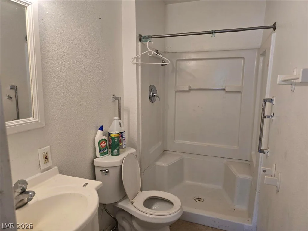 708 Veronica, North Las Vegas, NV 89030