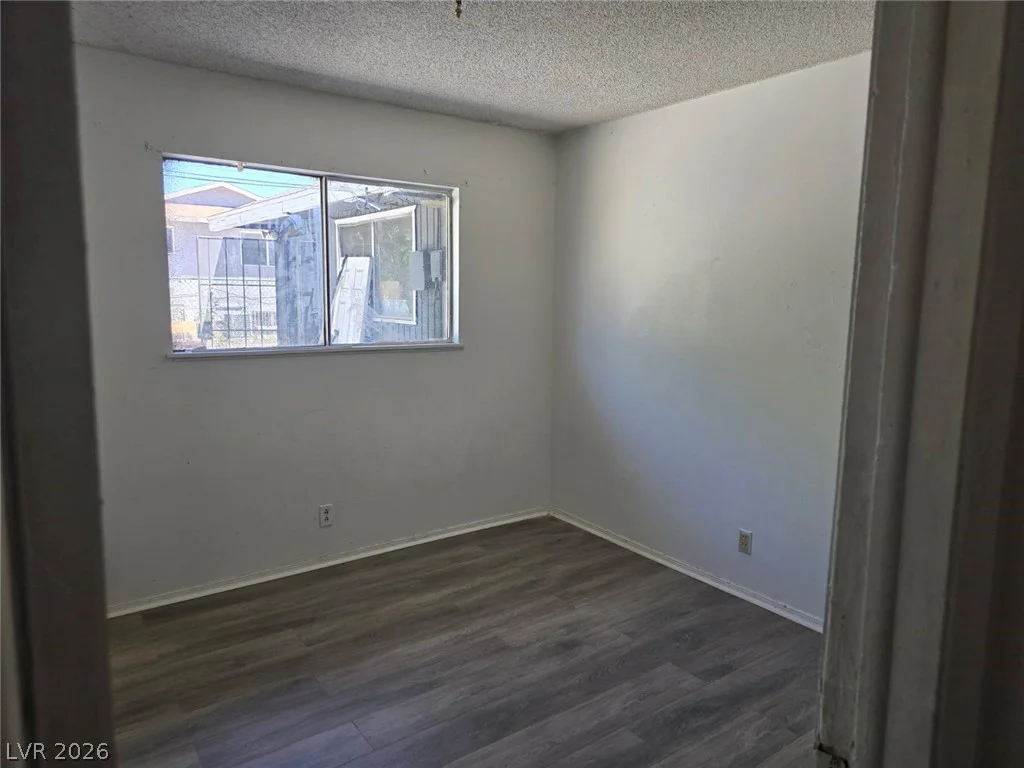 708 Veronica, North Las Vegas, NV 89030