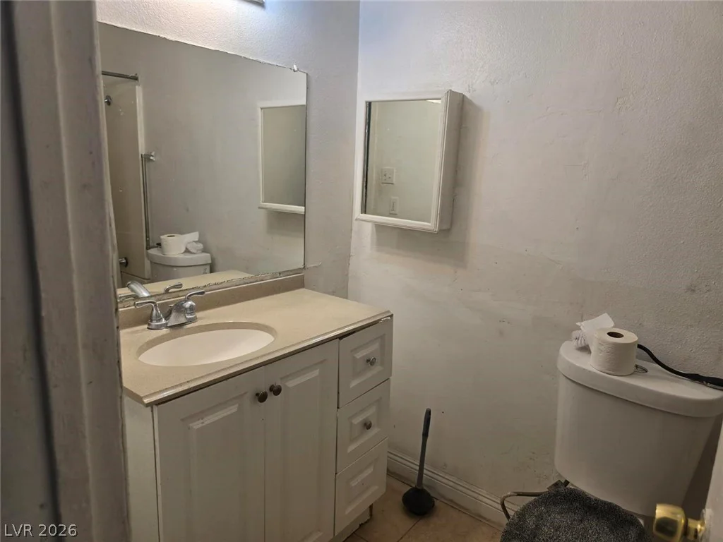 708 Veronica, North Las Vegas, NV 89030
