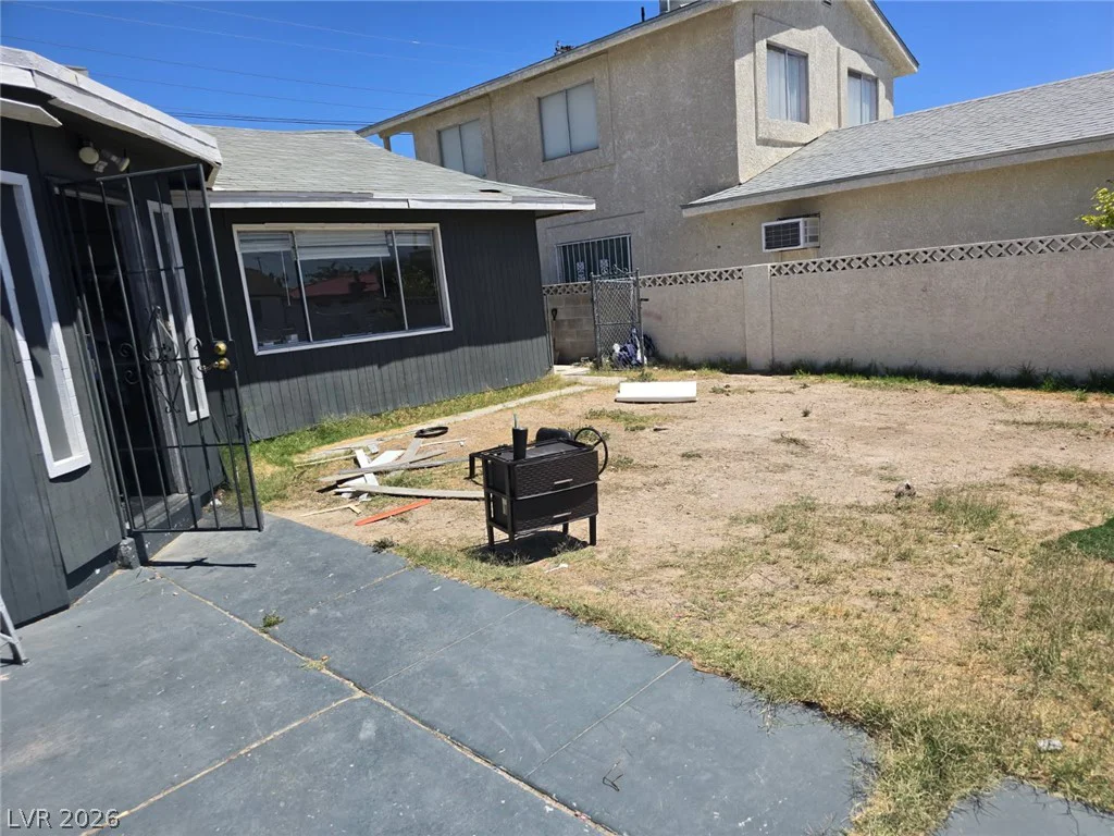 708 Veronica, North Las Vegas, NV 89030