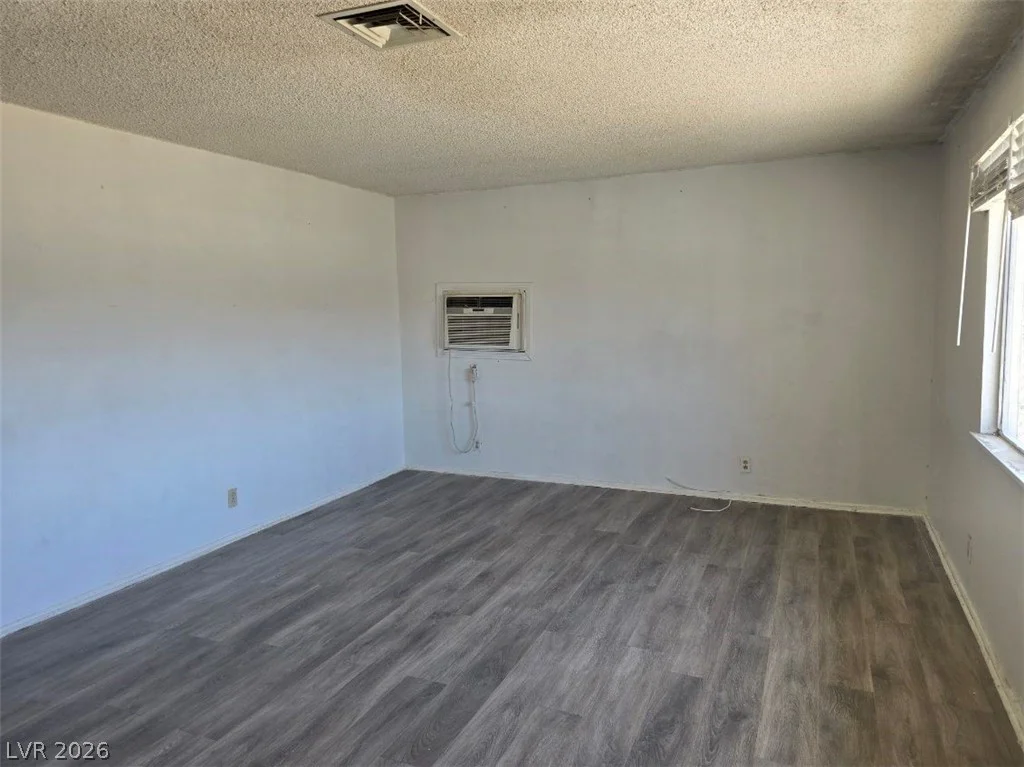 708 Veronica, North Las Vegas, NV 89030