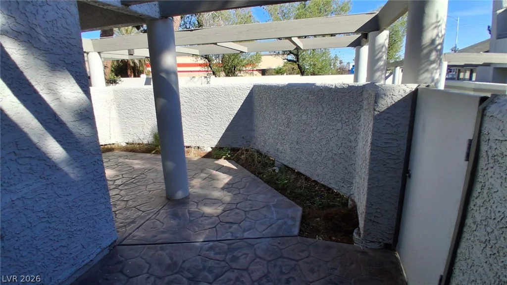 5632 Vineyard, Las Vegas, NV 89110