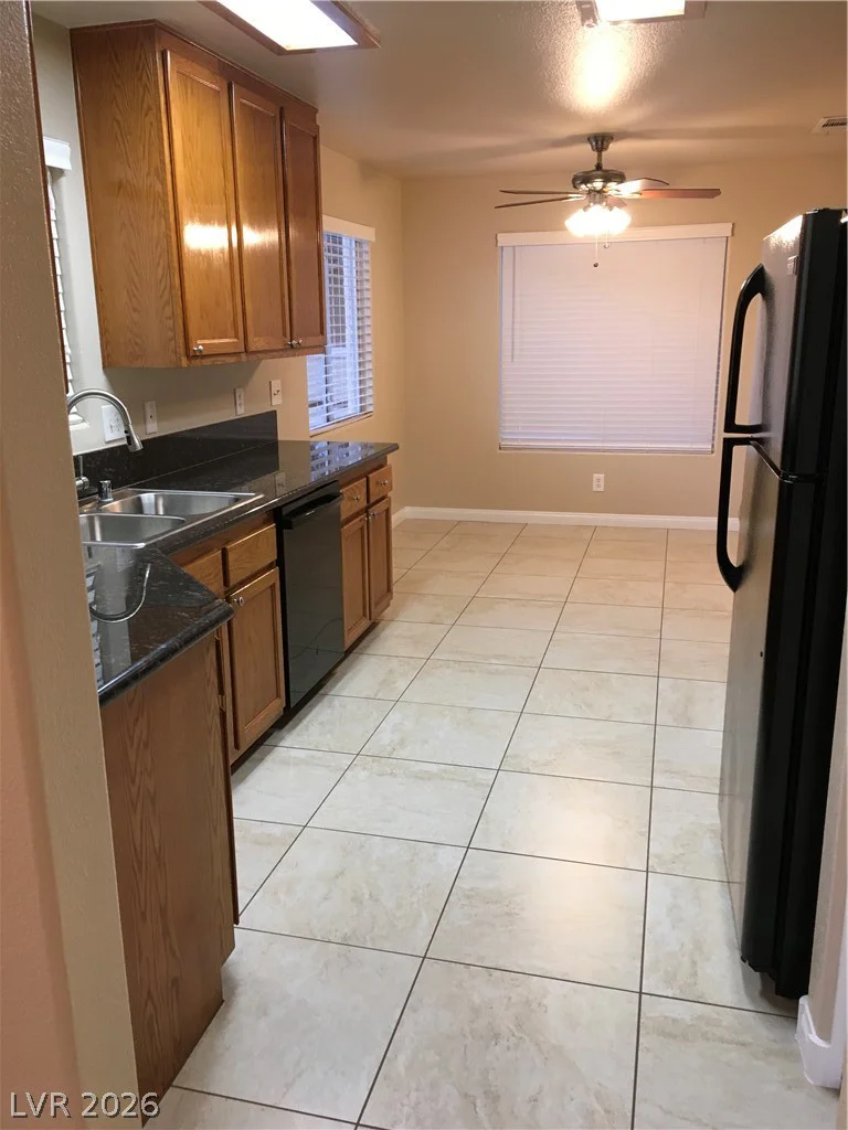 1533 Linnbaker, Las Vegas, NV 89110