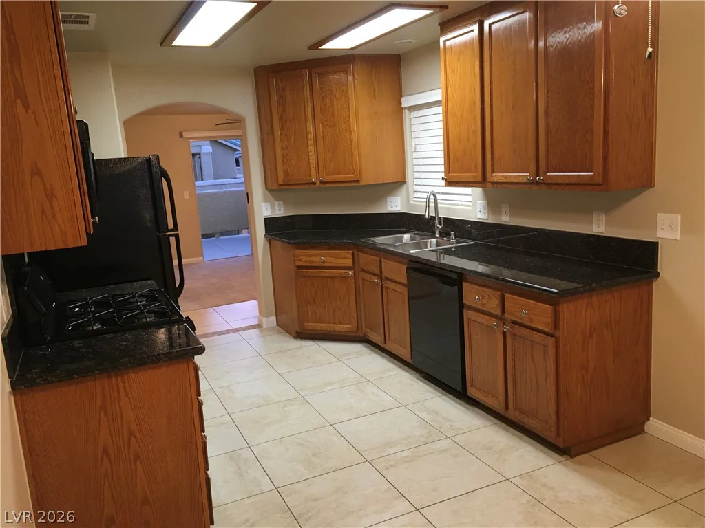 1533 Linnbaker, Las Vegas, NV 89110