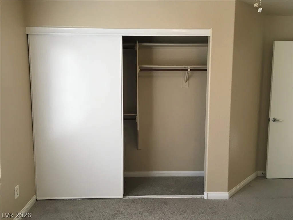 1533 Linnbaker, Las Vegas, NV 89110