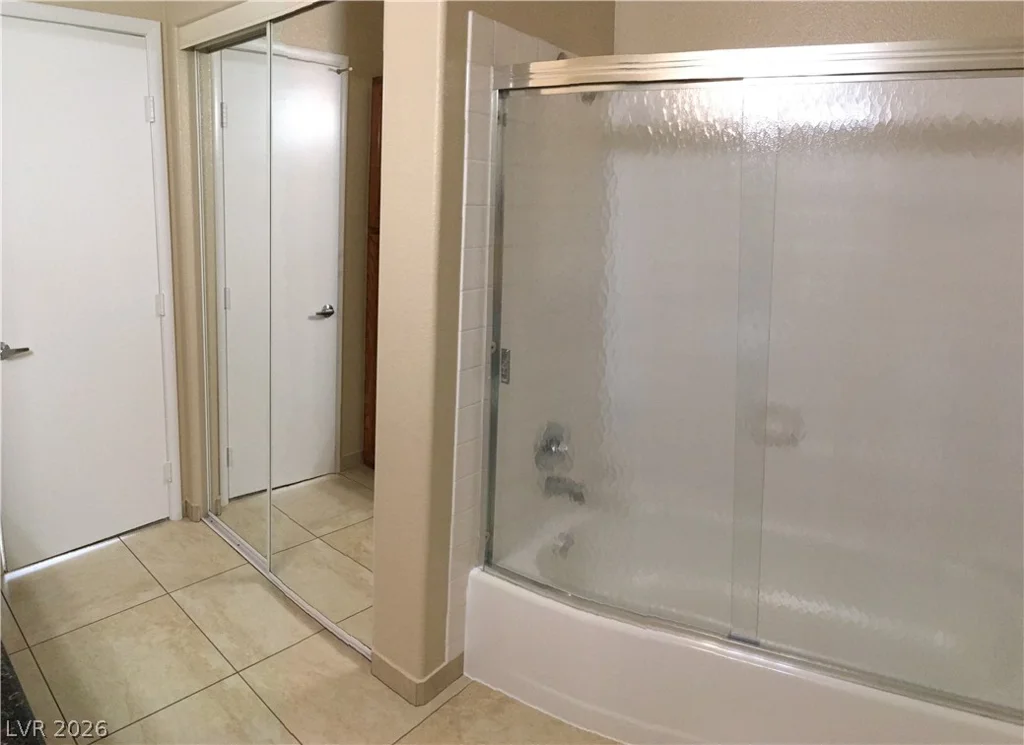 1533 Linnbaker, Las Vegas, NV 89110