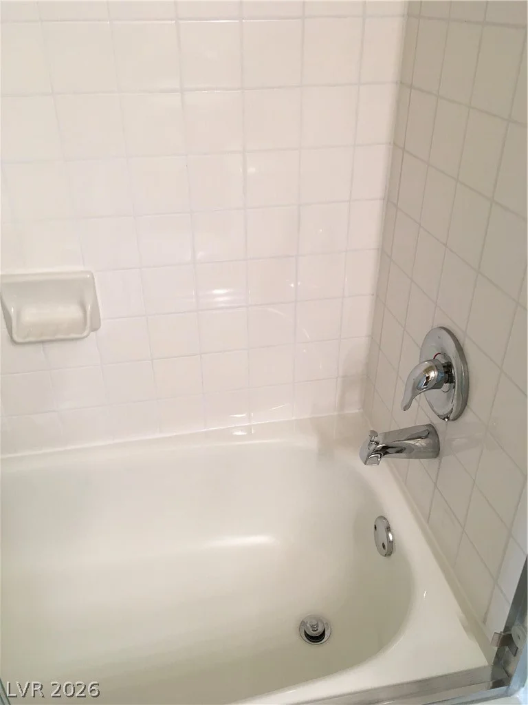 1533 Linnbaker, Las Vegas, NV 89110