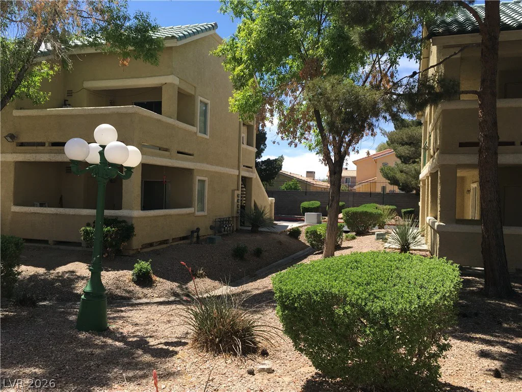 1533 Linnbaker, Las Vegas, NV 89110