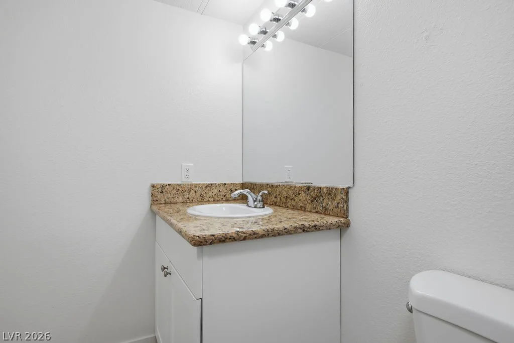 3529 Death Valley, Las Vegas, NV 89122