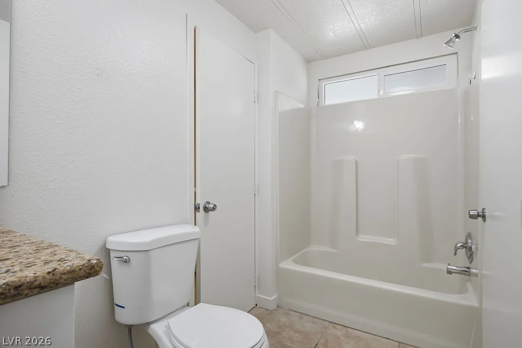 3529 Death Valley, Las Vegas, NV 89122