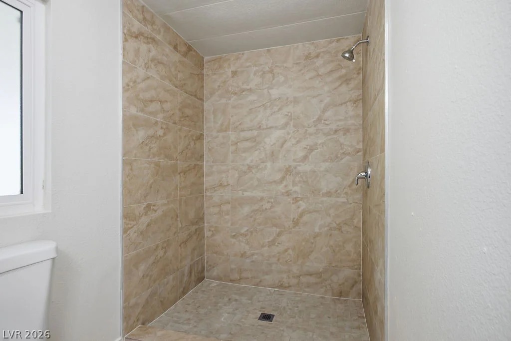 3529 Death Valley, Las Vegas, NV 89122