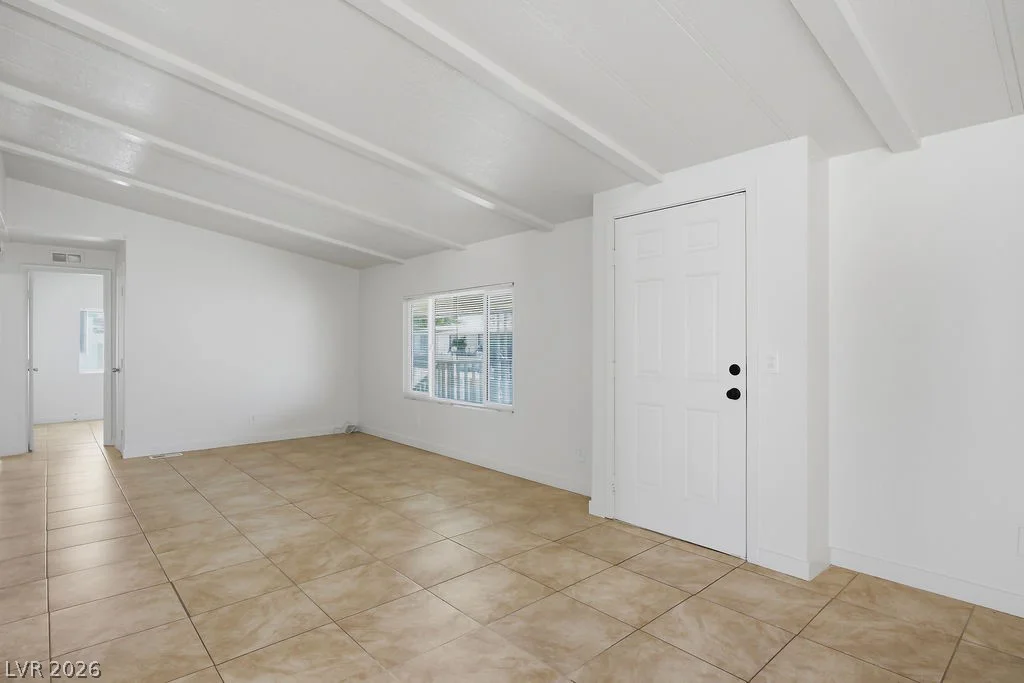 3529 Death Valley, Las Vegas, NV 89122