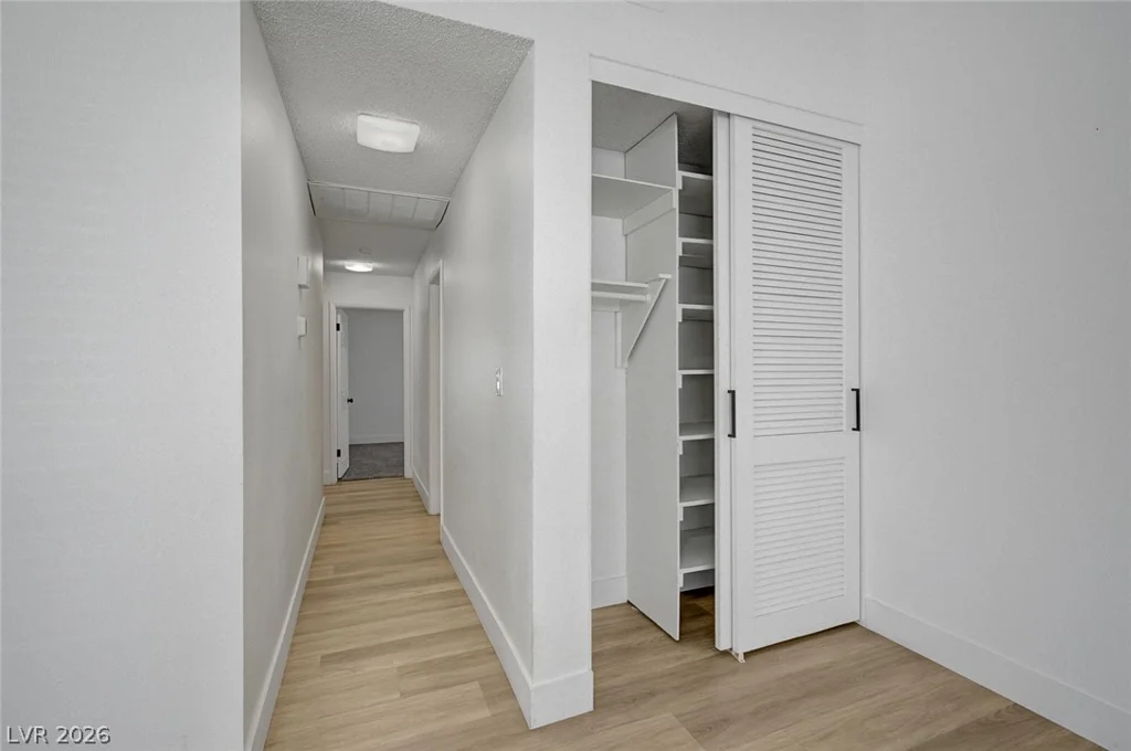 4840 Summerhill, Las Vegas, NV 89121