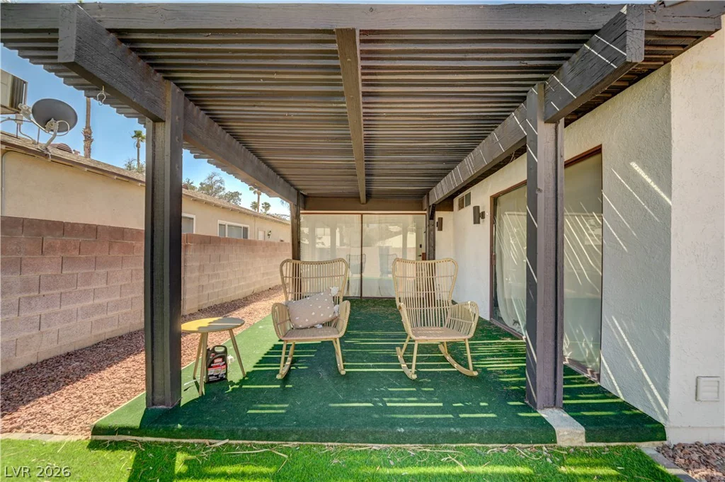 4840 Summerhill, Las Vegas, NV 89121