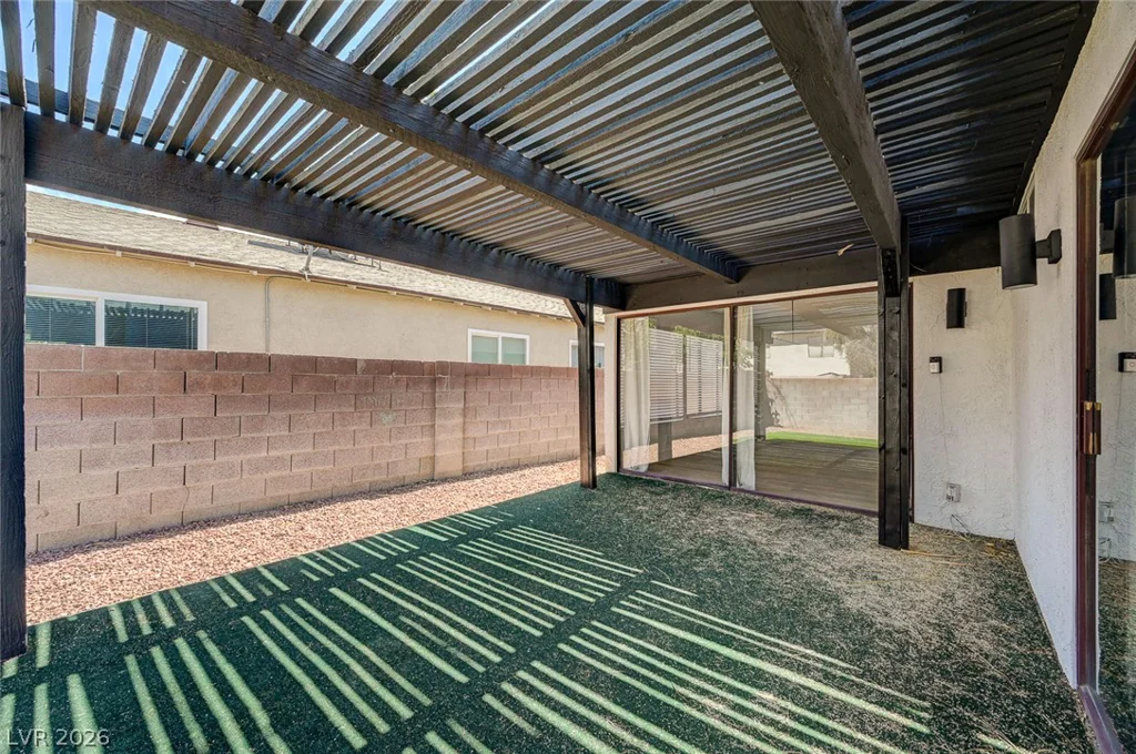 4840 Summerhill, Las Vegas, NV 89121