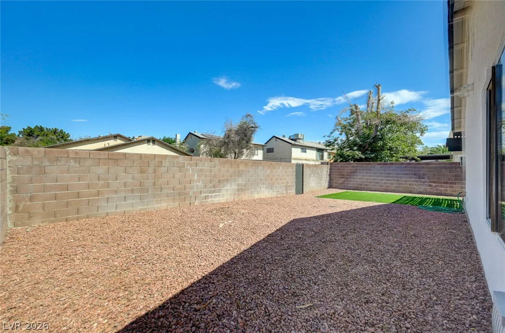 4840 Summerhill, Las Vegas, NV 89121