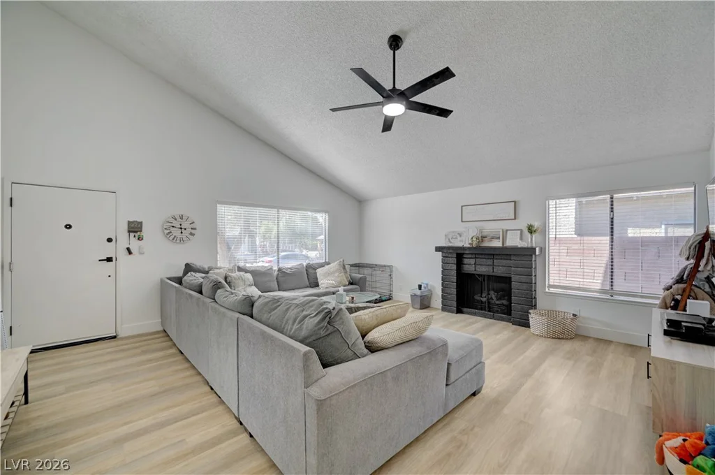 4840 Summerhill, Las Vegas, NV 89121