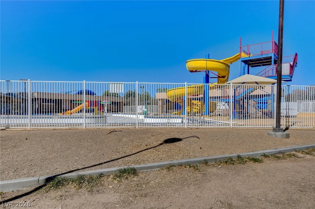 4840 Summerhill, Las Vegas, NV 89121