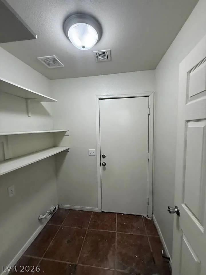 5115 Blossom, Las Vegas, NV 89142