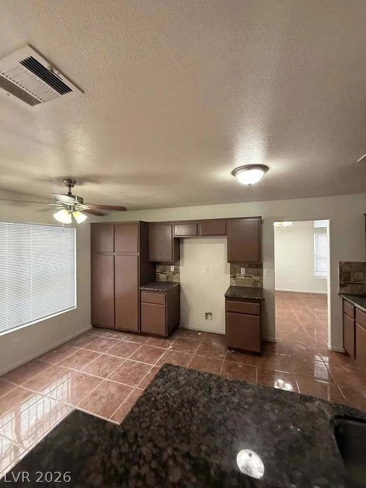 5115 Blossom, Las Vegas, NV 89142