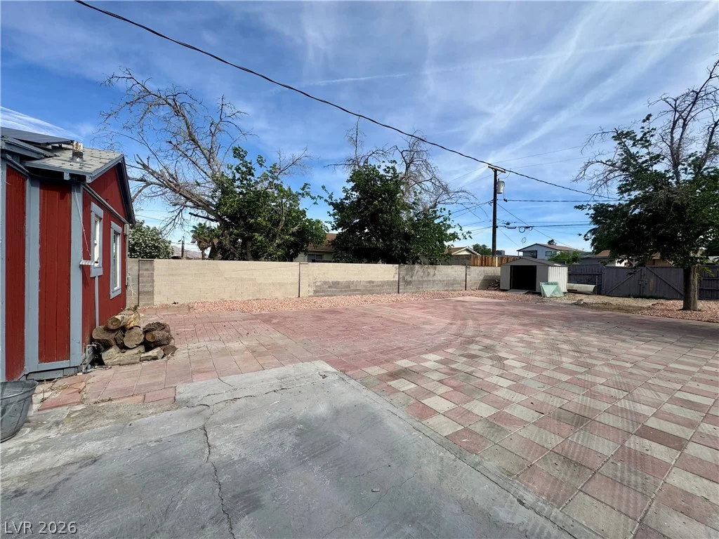 2106 Stewart, Las Vegas, NV 89101