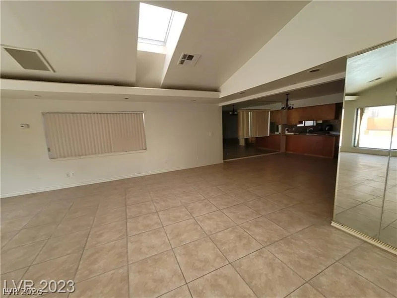 3480 Hacienda, Las Vegas, NV 89120