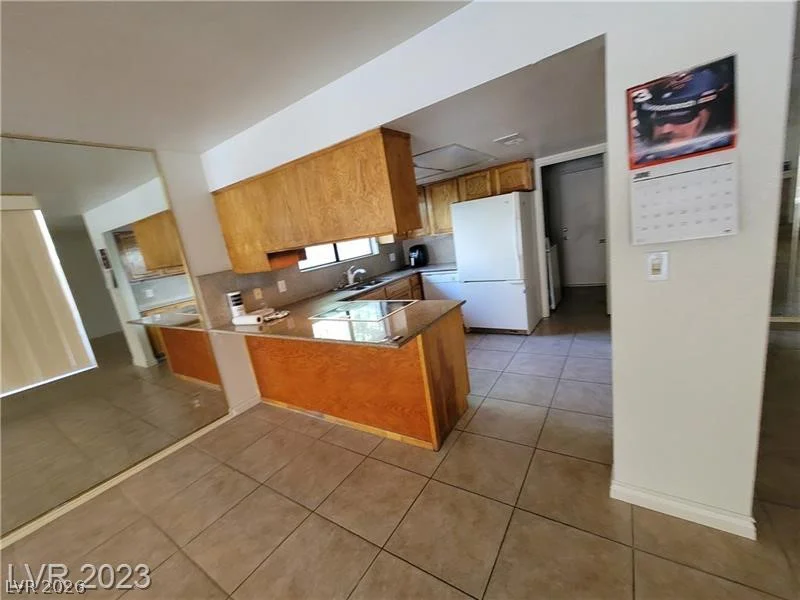 3480 Hacienda, Las Vegas, NV 89120
