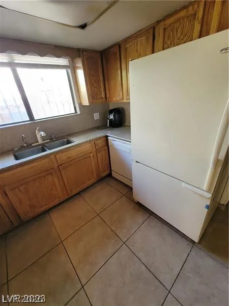 3480 Hacienda, Las Vegas, NV 89120
