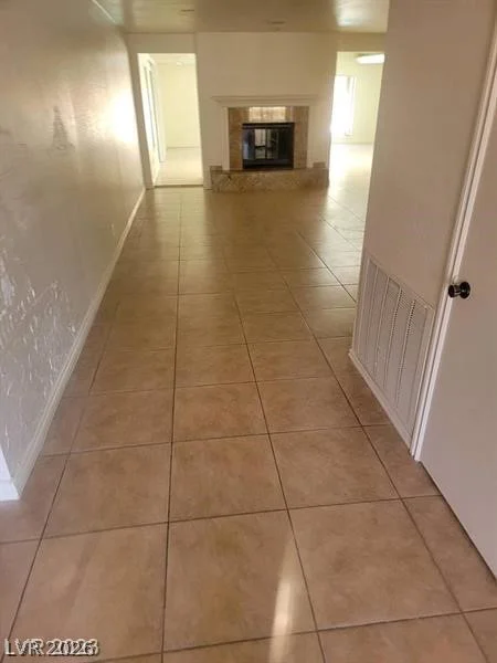 3480 Hacienda, Las Vegas, NV 89120