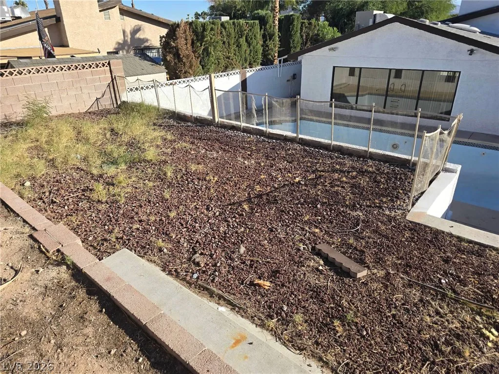 3480 Hacienda, Las Vegas, NV 89120