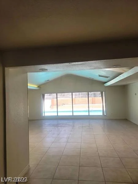 3480 Hacienda, Las Vegas, NV 89120