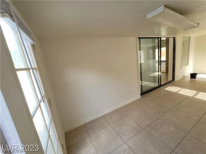 3480 Hacienda, Las Vegas, NV 89120