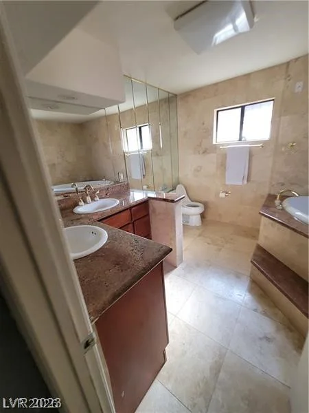 3480 Hacienda, Las Vegas, NV 89120
