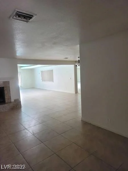 3480 Hacienda, Las Vegas, NV 89120