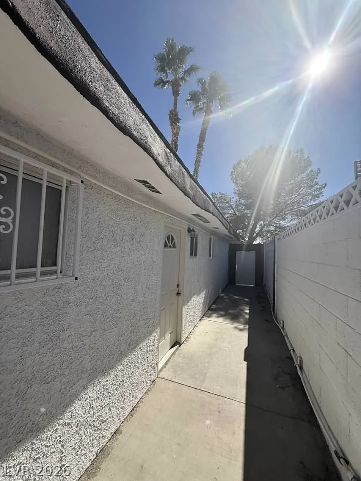 3480 Hacienda, Las Vegas, NV 89120